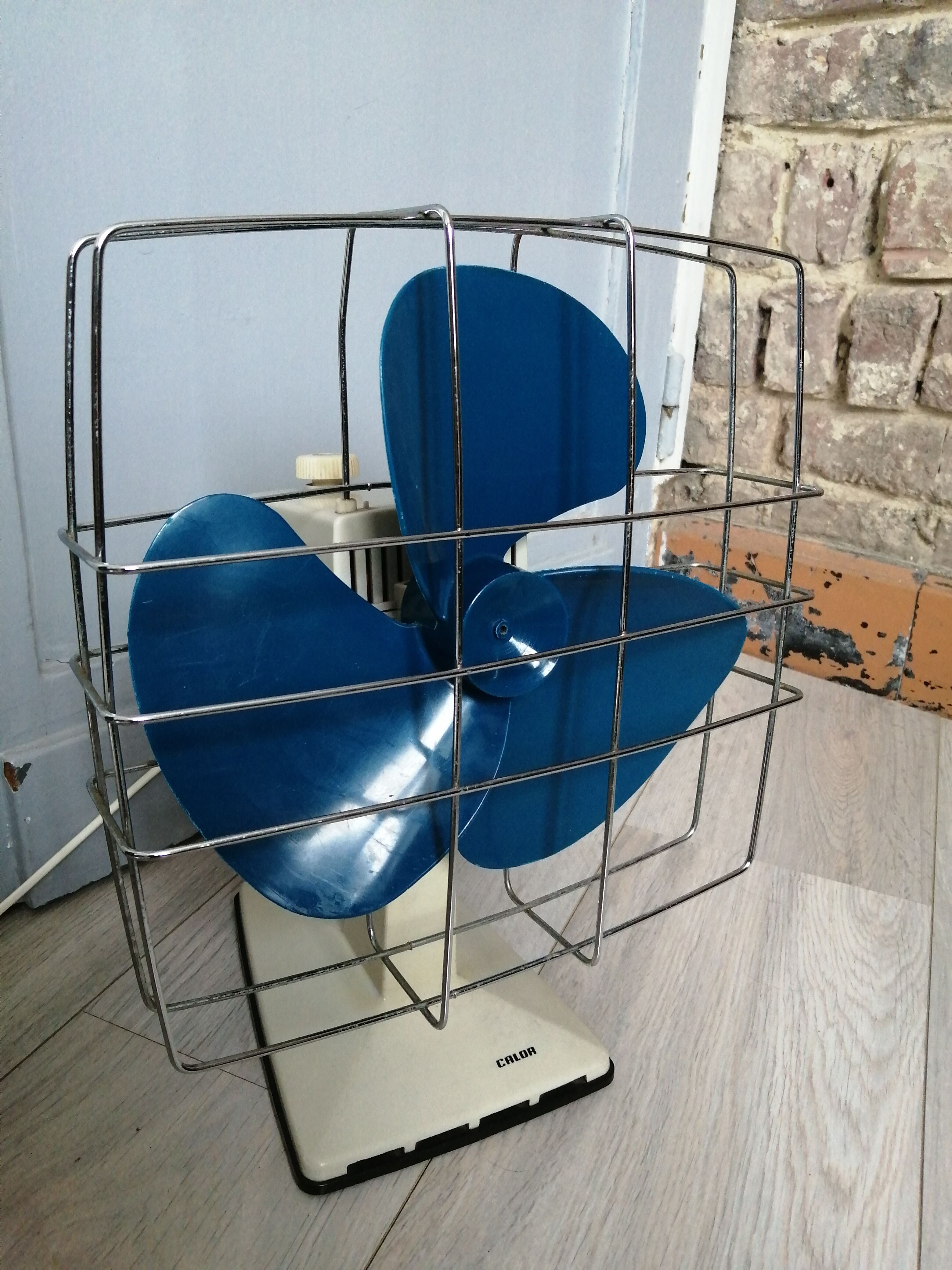 Vintage fan