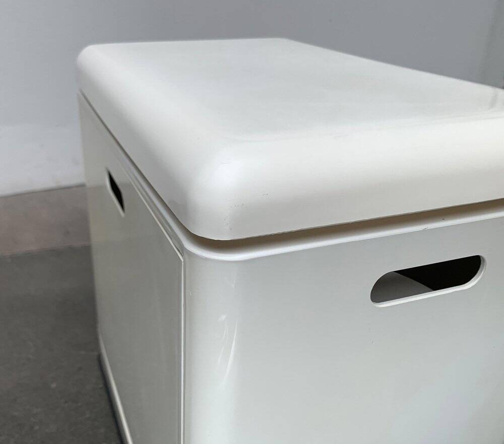 Italian laundry basket from the mid-century space age, 1960s