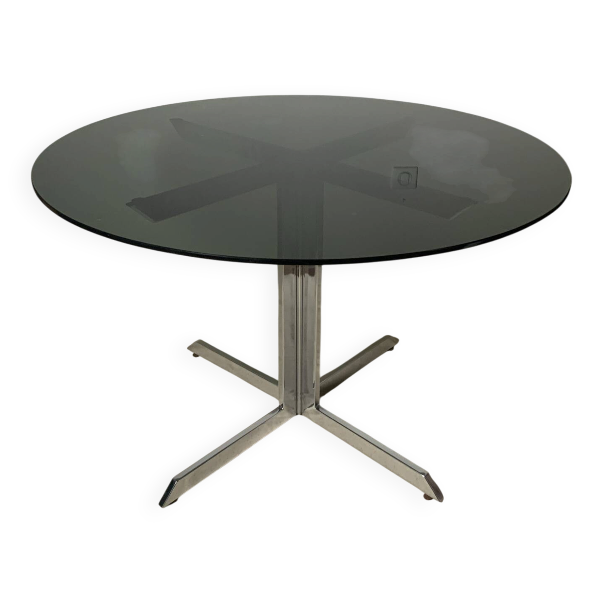 Glass dining table 70.