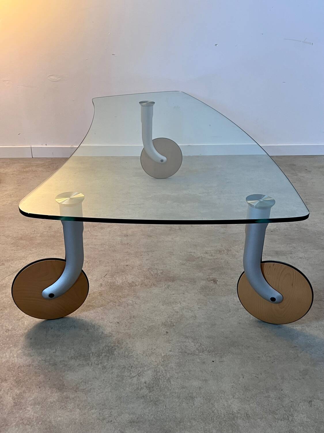 Vintage 90s design glass coffee table on casters