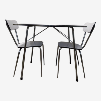 Table et chaises formica