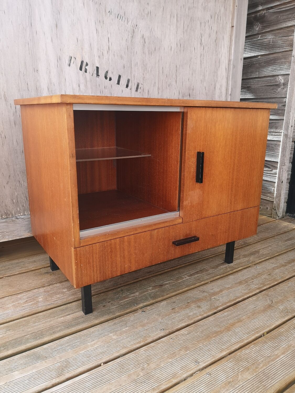 Side furniture