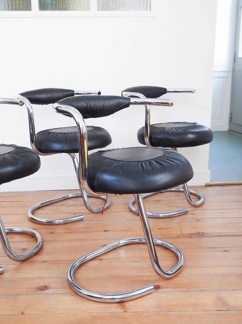 4 vintage Cobra chairs by Giotto Stoppino – Genuine leather and chrome steel