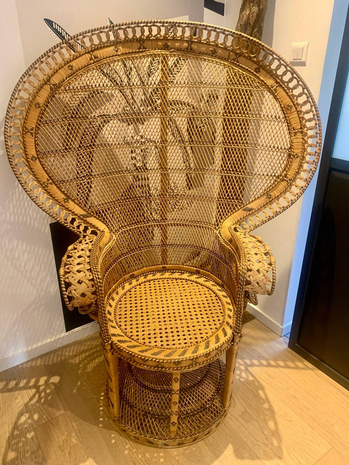 Vintage Emmanuelle armchair