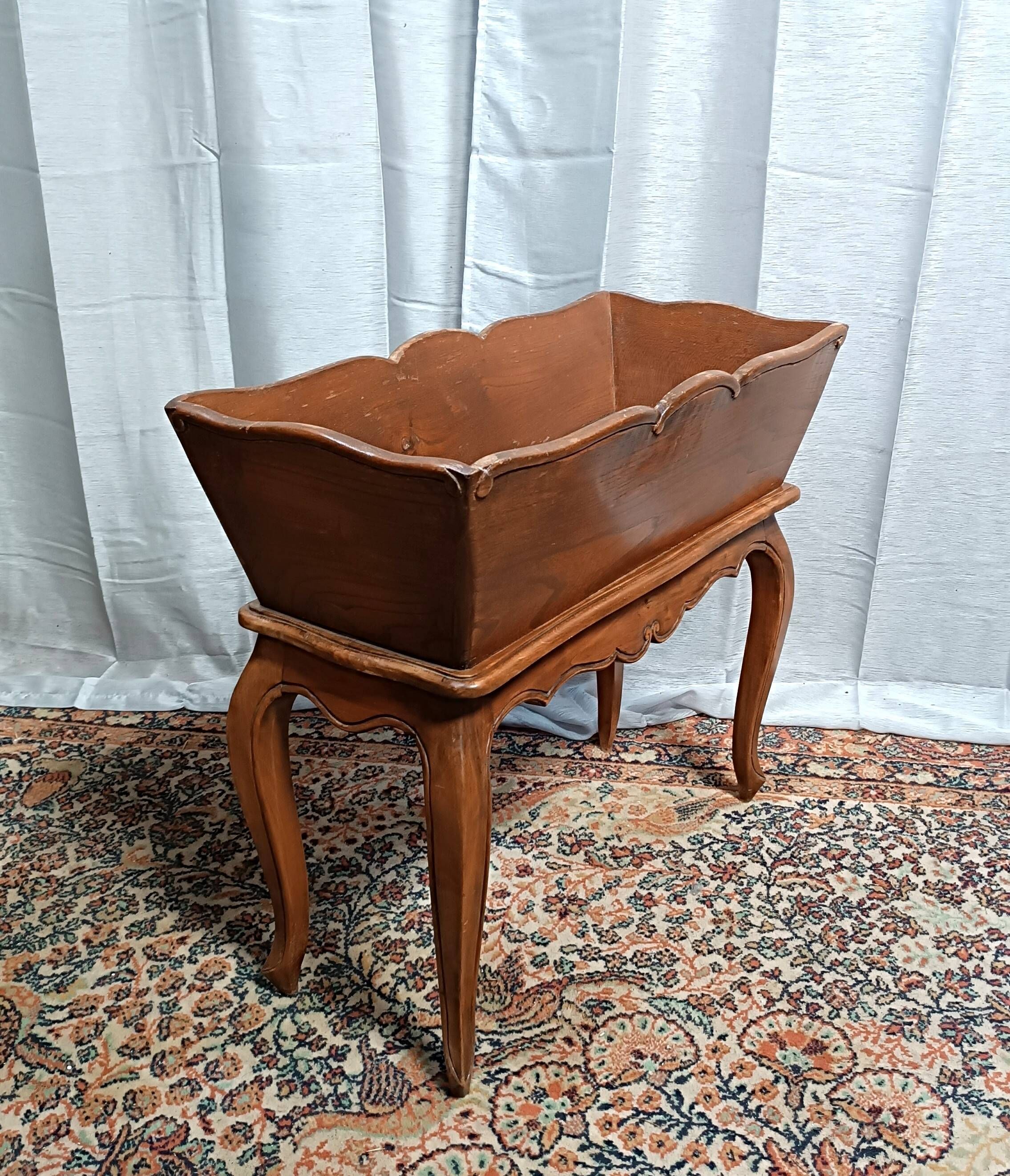 Louis XV style walnut jardinière