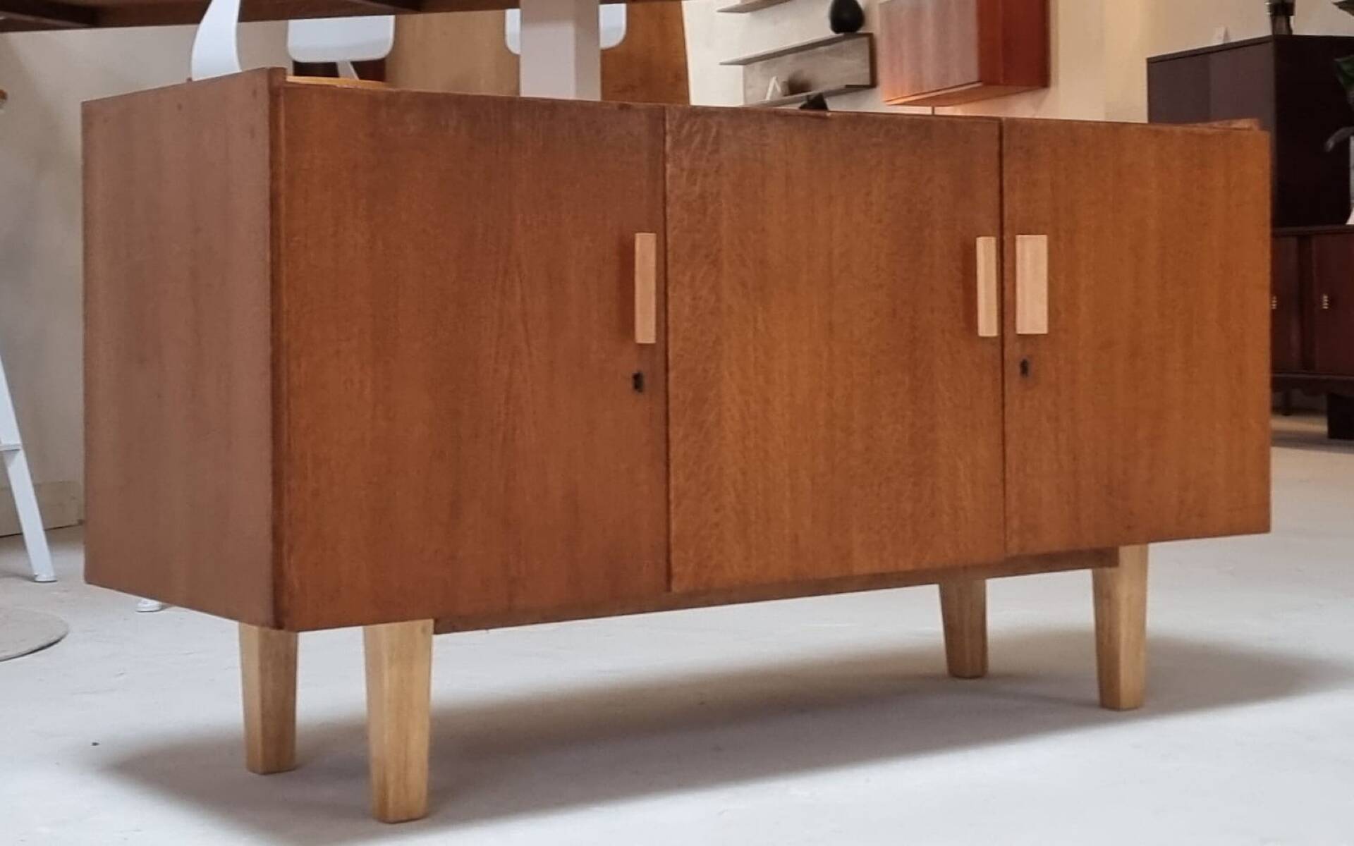 Mid-century buffet