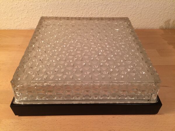 Applique Holophane carrée 31 cm verre ciselé années 50, plafonnier