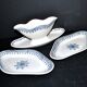 Saint Amand sauce boat and 2 earthenware dishes with navy blue rose decoration Primax