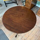 Antique side table / tilt top table