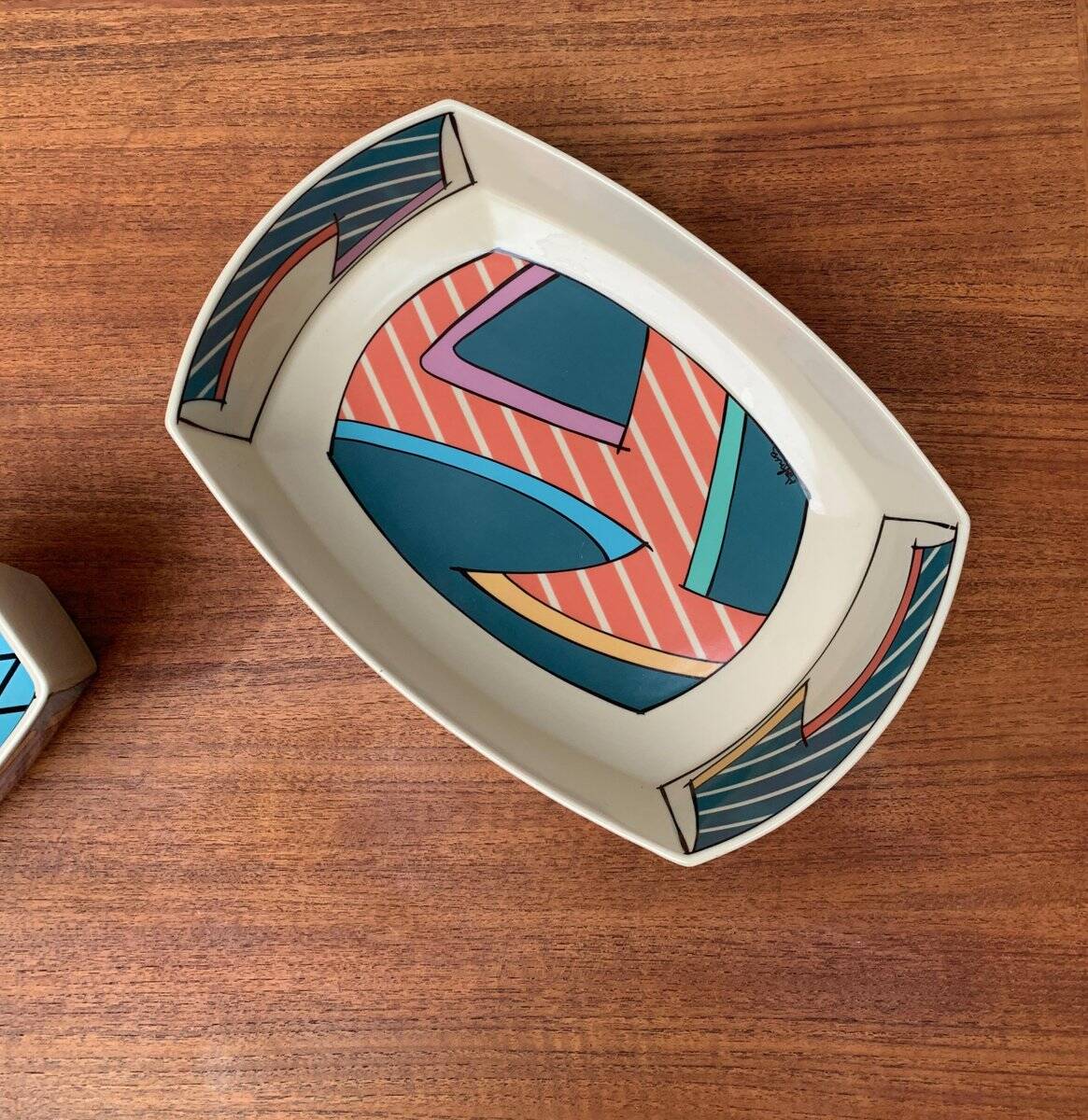 Set of 5 Bowls from the Flash One Postmodern Series by Dorothy Hafner for Rosenthal, 1980s.