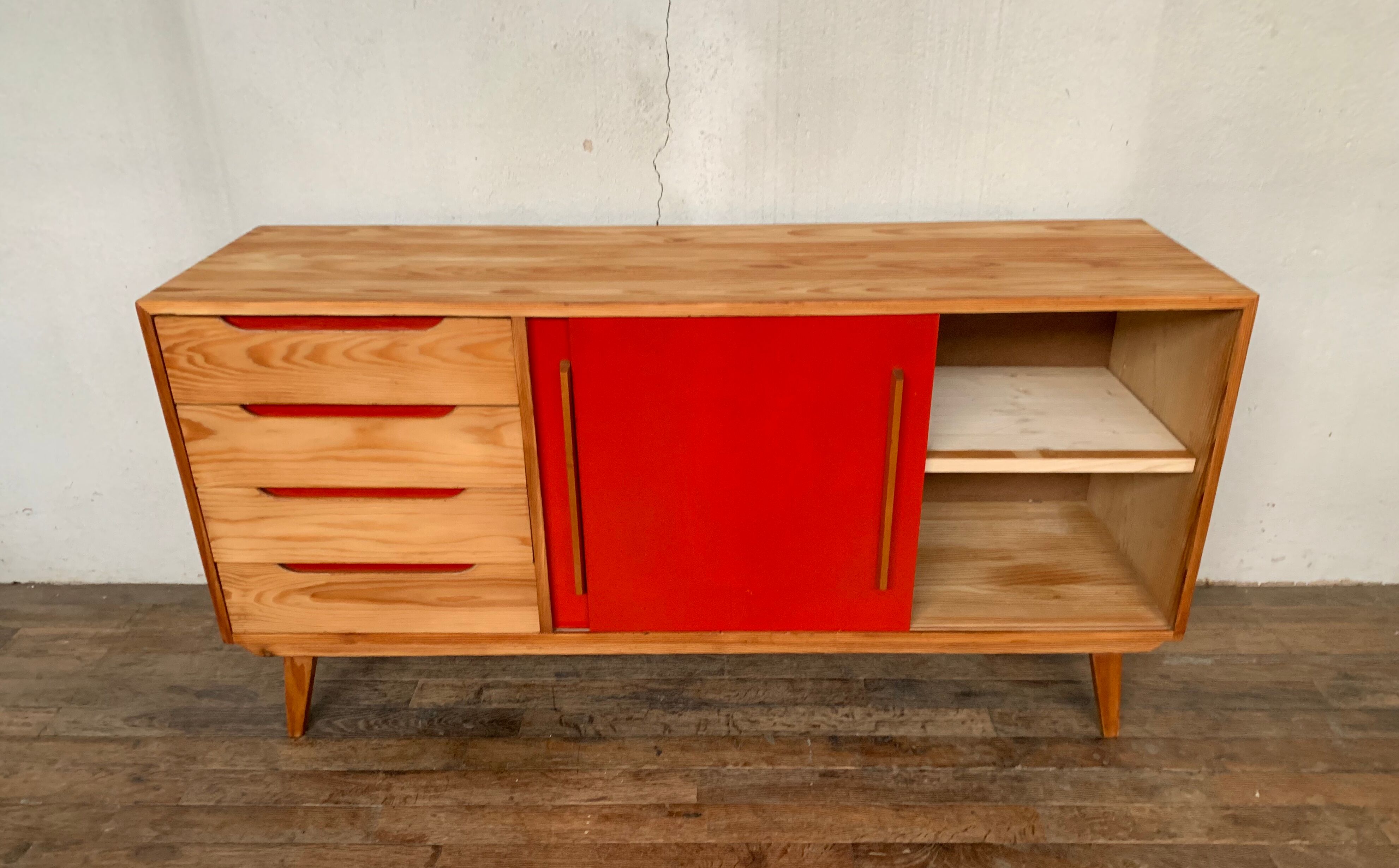 Enfilade vintage moderniste pieds compas 150 cm années 1950