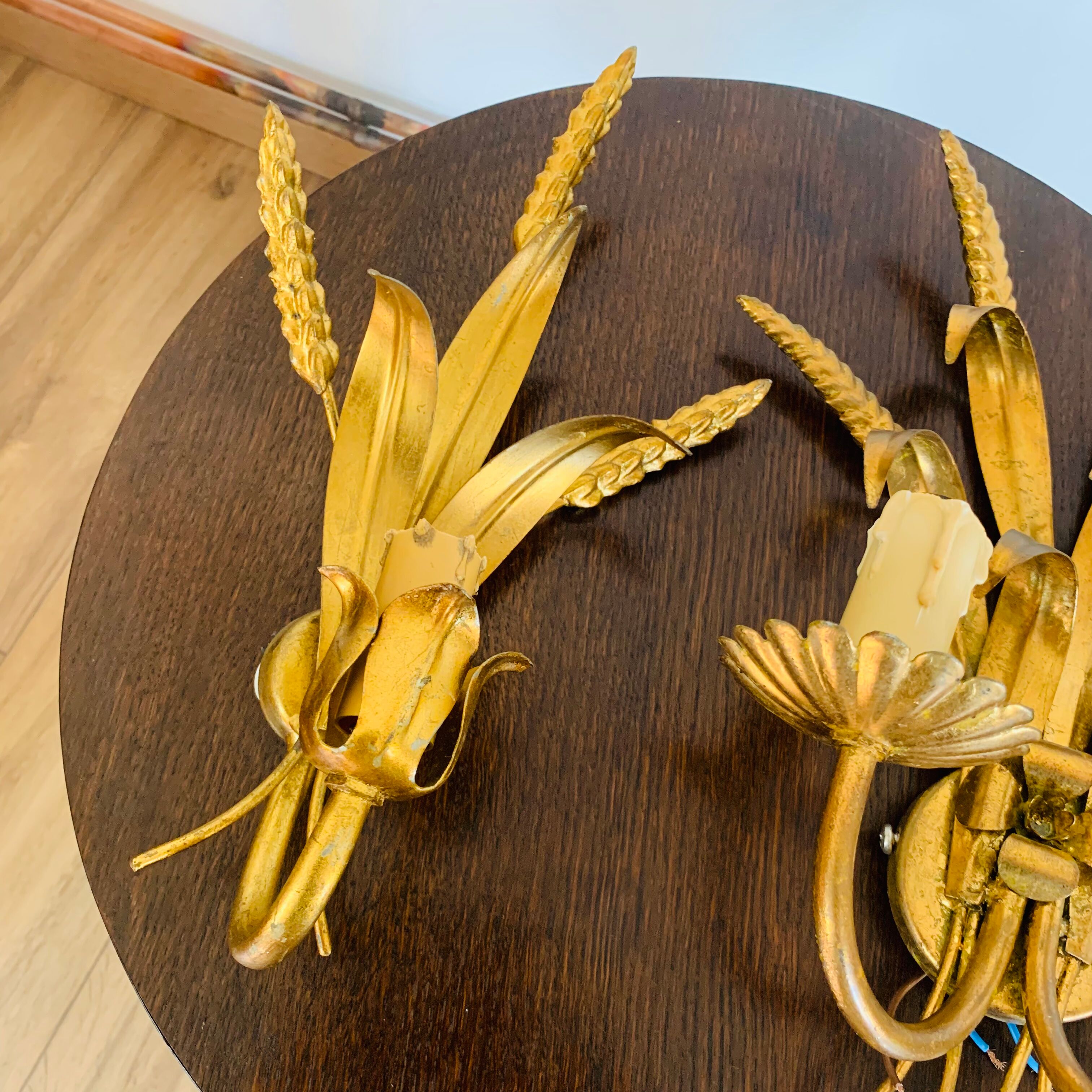 Pair of gilded wall sconces sheaves of wheat