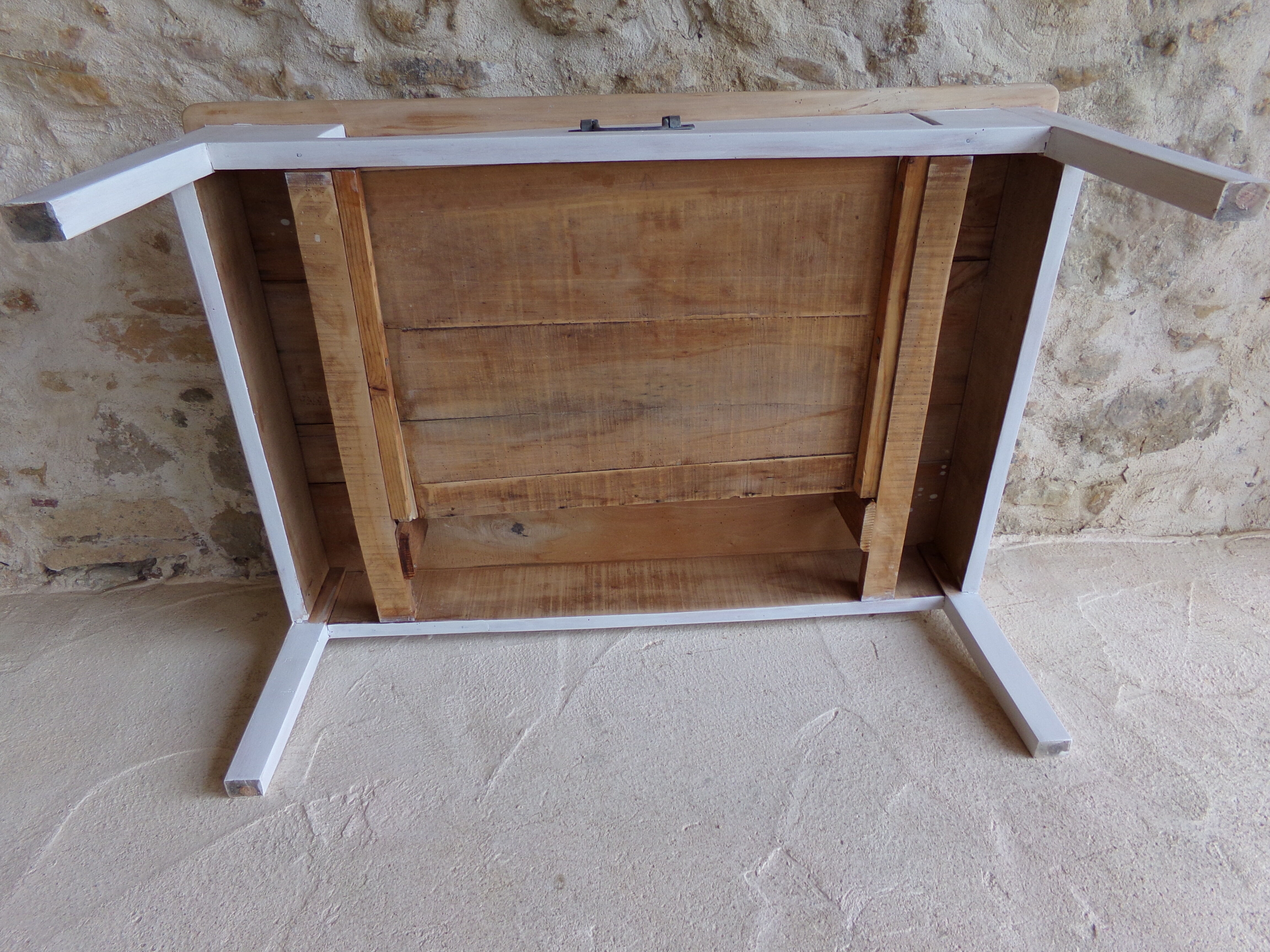 Table basse de ferme