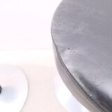 Set of 4 stools Model "Dry Martin" by Pedro Miralles for Akaba in metal and leather, 1980