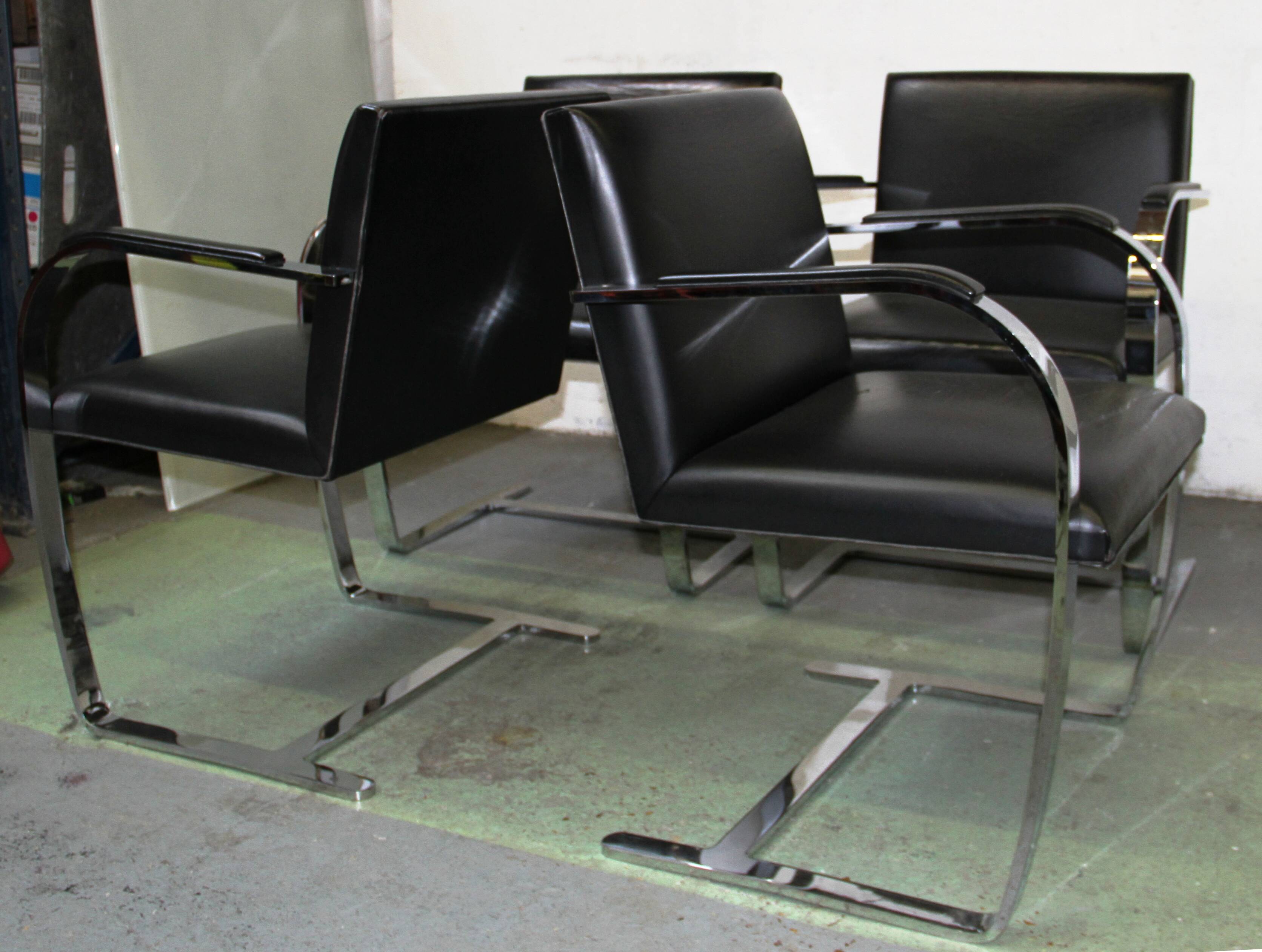 Suite of 4 BRNO armchairs, Mies Van Der Rohe, Knoll