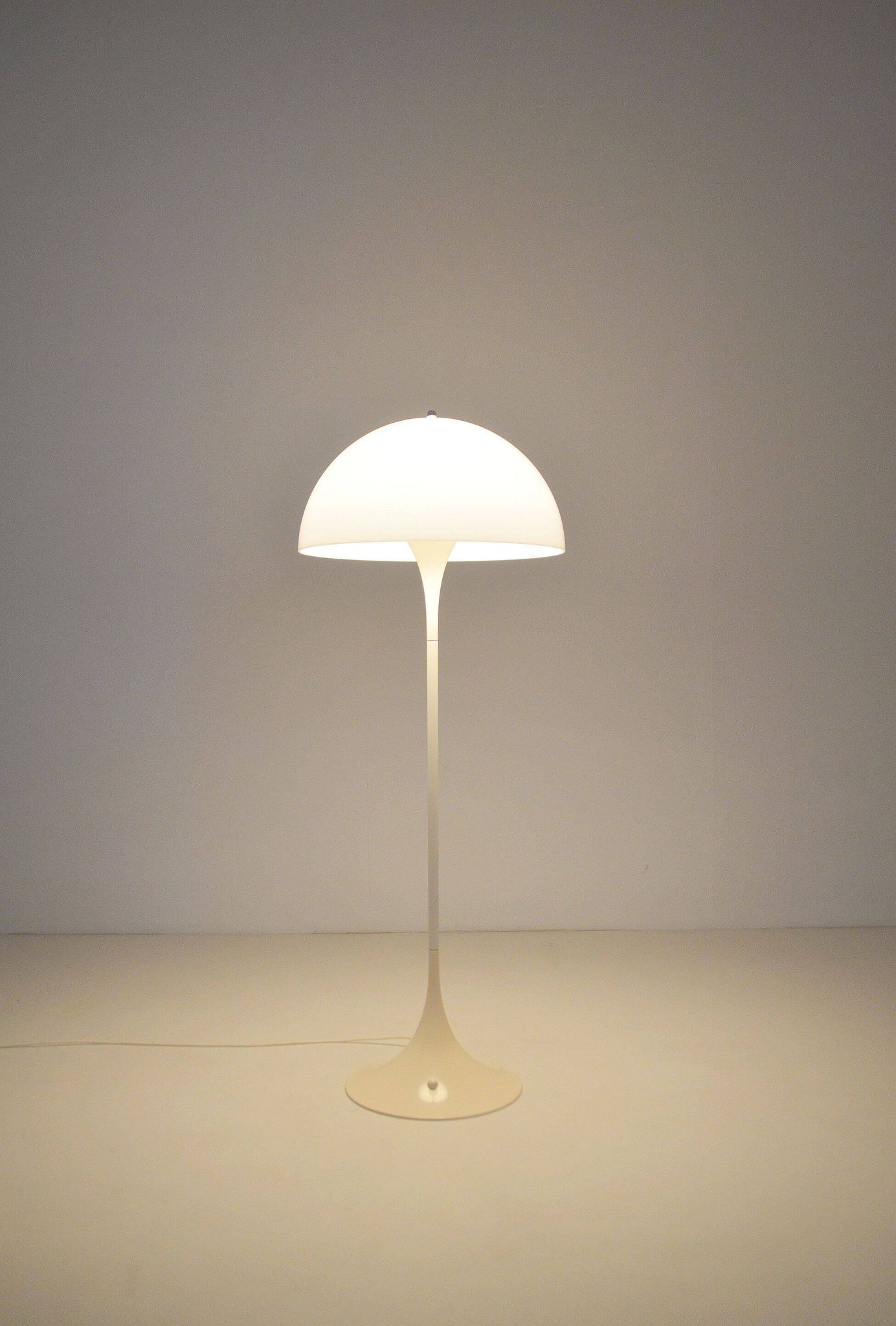 Panthella floor lamp designed by Verner Panton for Louis Poulsen, 1970s