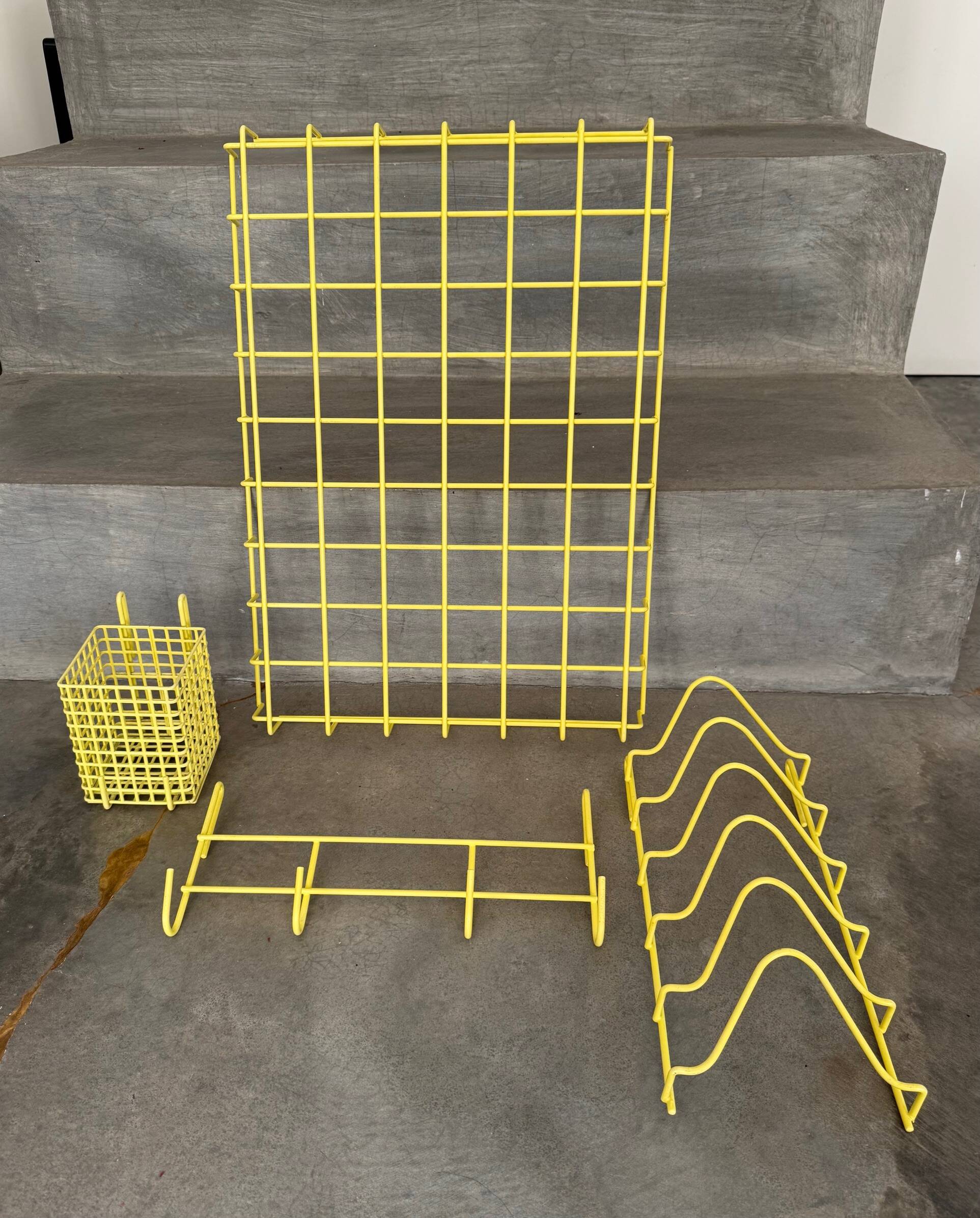 Grid / wall organizer from the 80s
