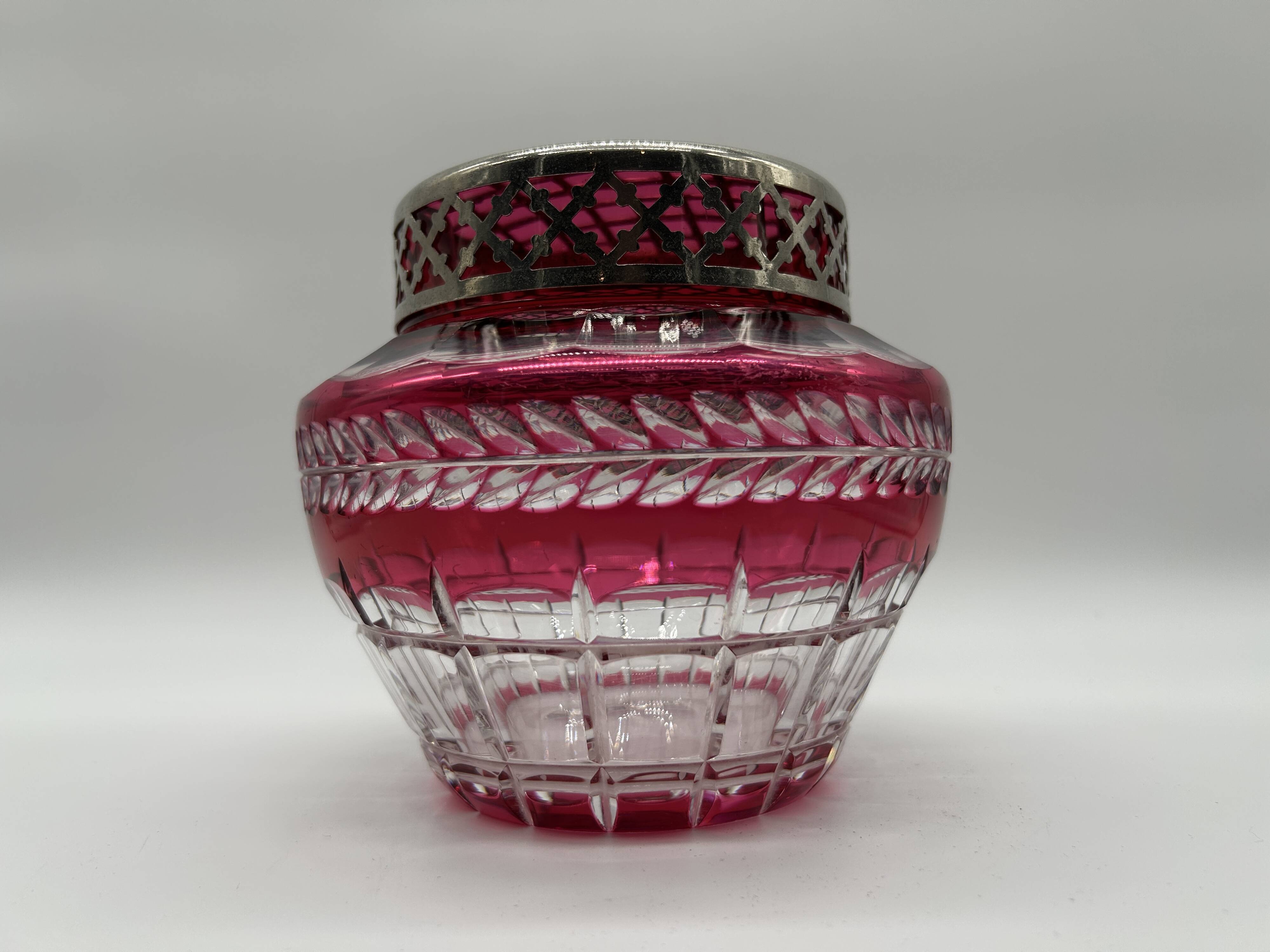 Crystal flower holder from the VSL Art Deco period.