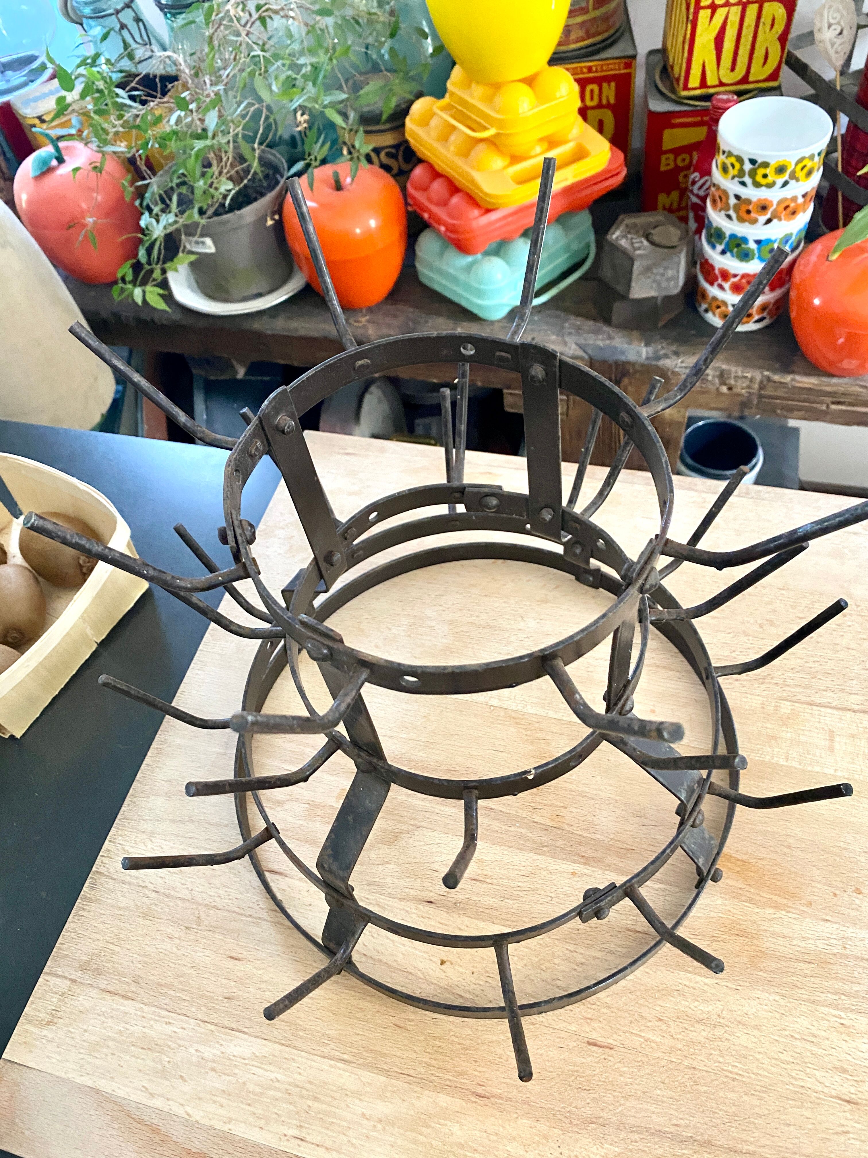 Hedgehog bottle holder