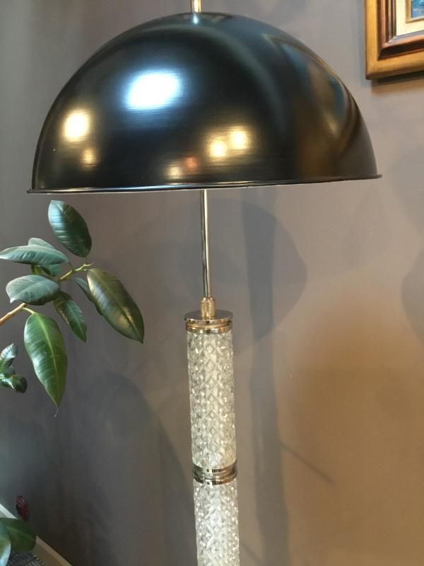 Crystal lamppost created 1960