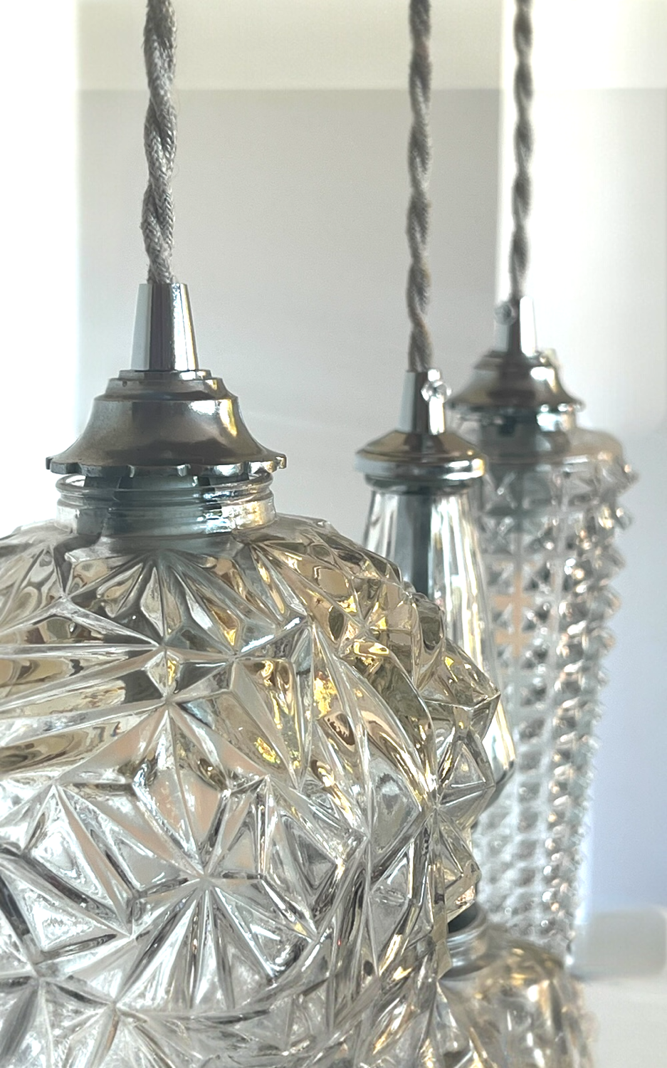 Triple suspension cascade three tulips crystal and vintage chrome