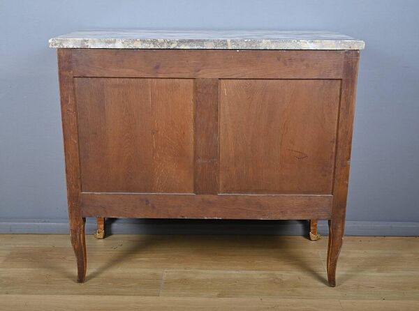 Commode Sauteuse en Marqueterie, style Transition Louis XV Louis XVI – Débu