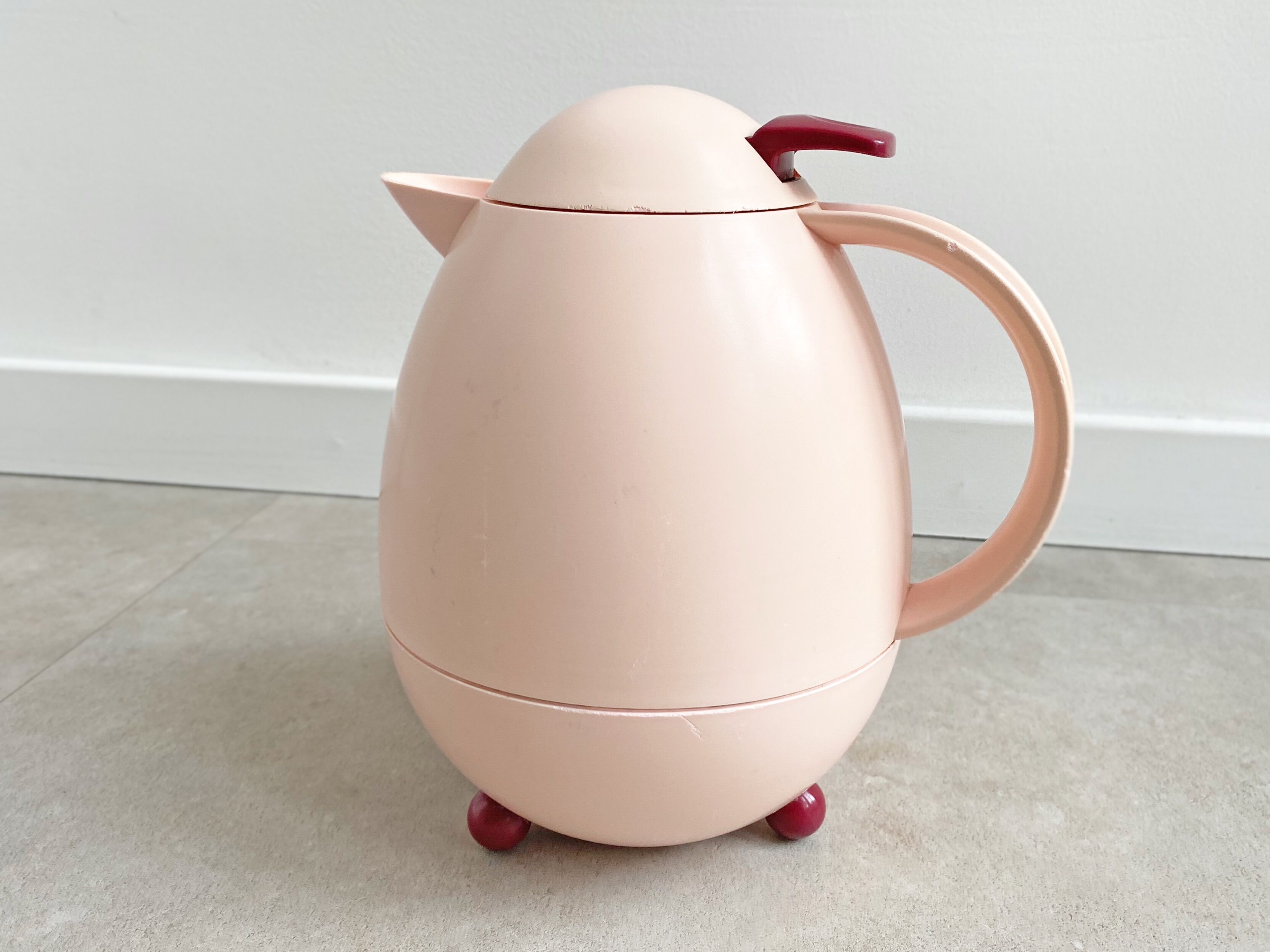 Leifheit columbus thermos, post modern design