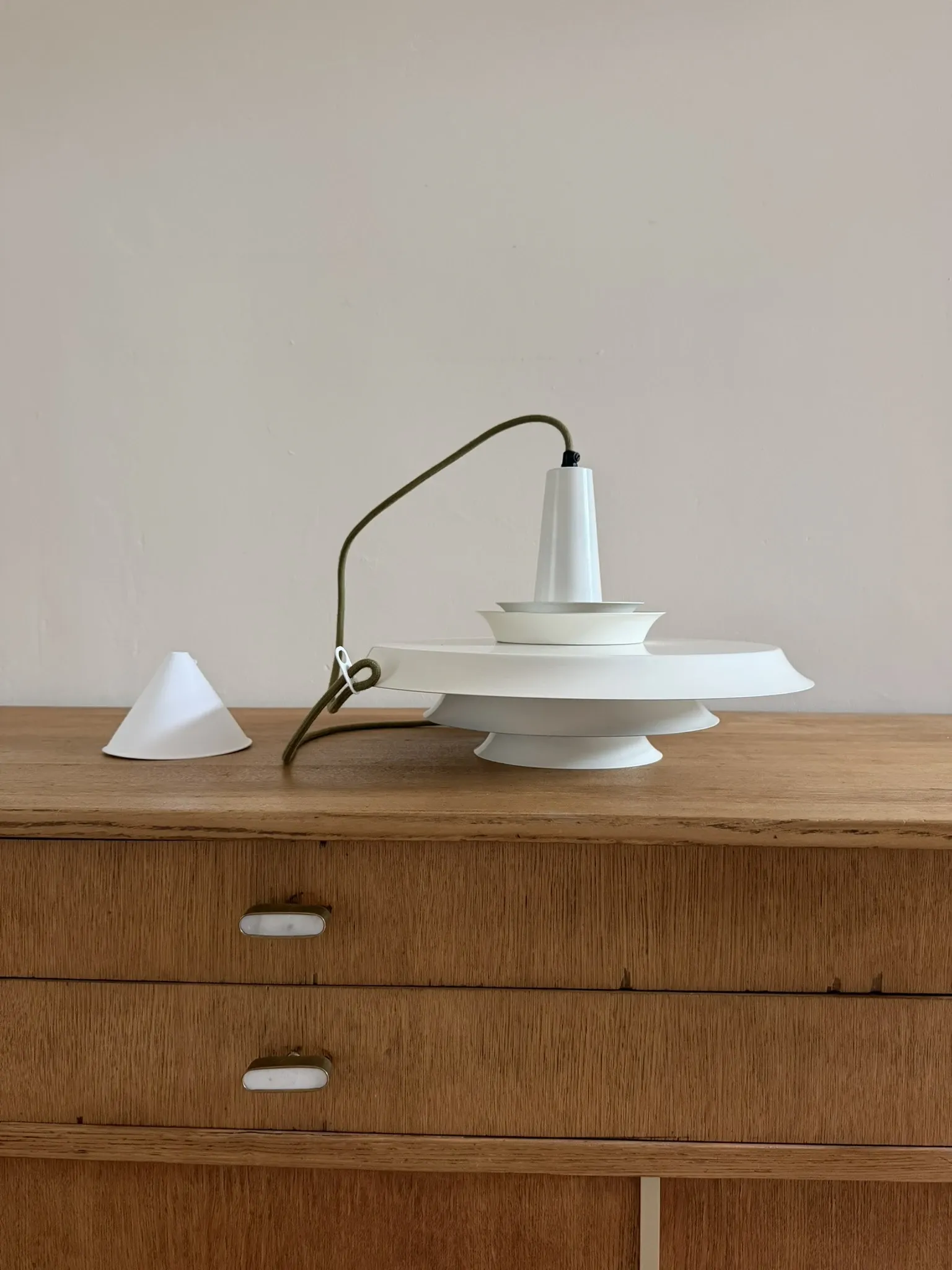 Vintage Danish design lamp - Trava Carl Thore style - Danish pendant