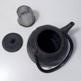 cast iron teapot