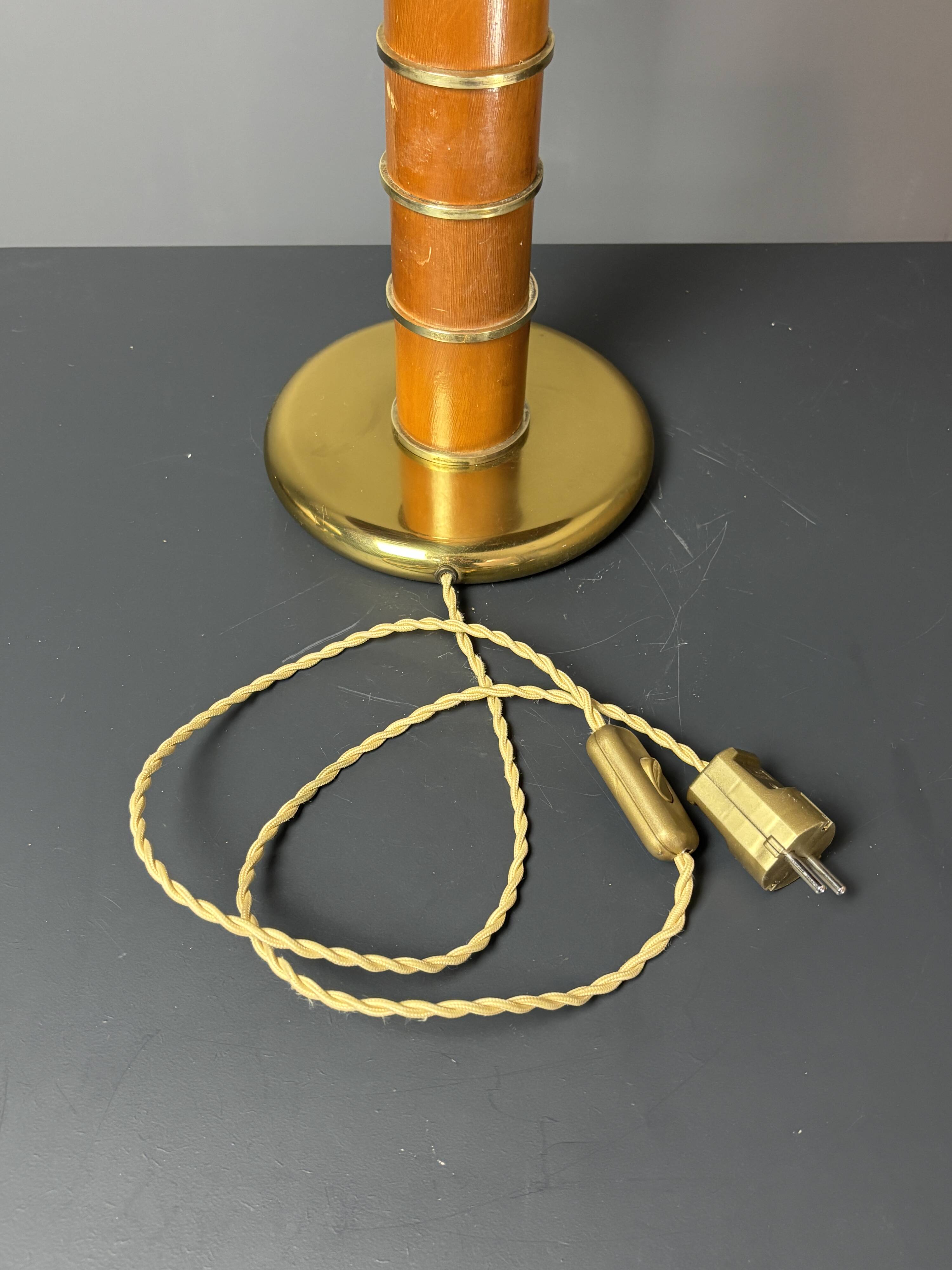 Midcentury pencil reed rattan bamboo and brass table lamp, 1960s
