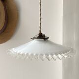 Opaline suspension