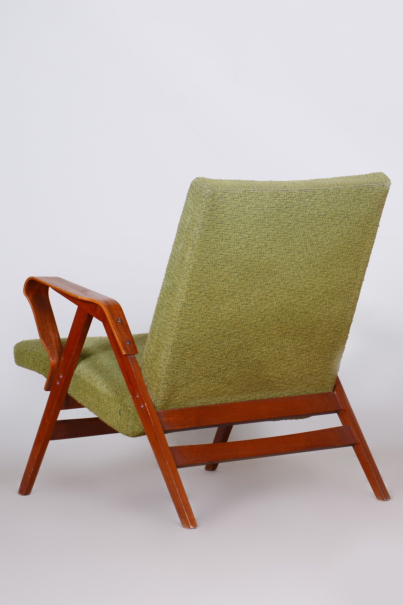 Original Mid-Century Green Beech Armchair, Tatra - Pravenec, Czechia, 1950s