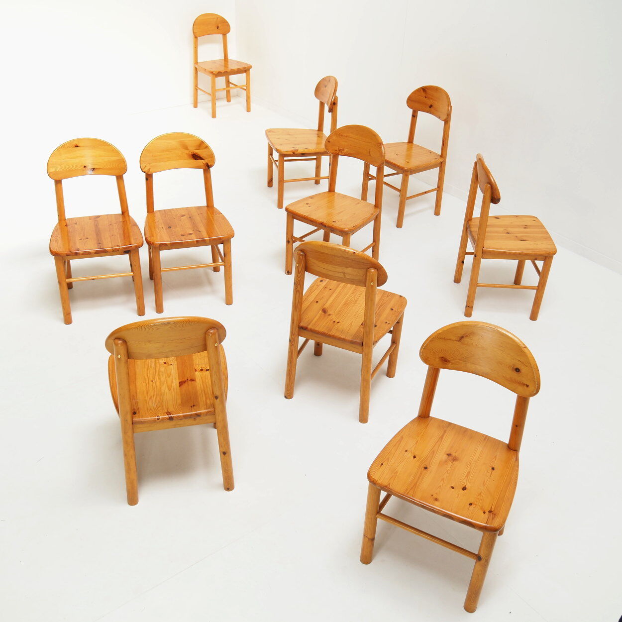 Set of 10 ‘Rainer Daumiller’ chairs in solid pine wood