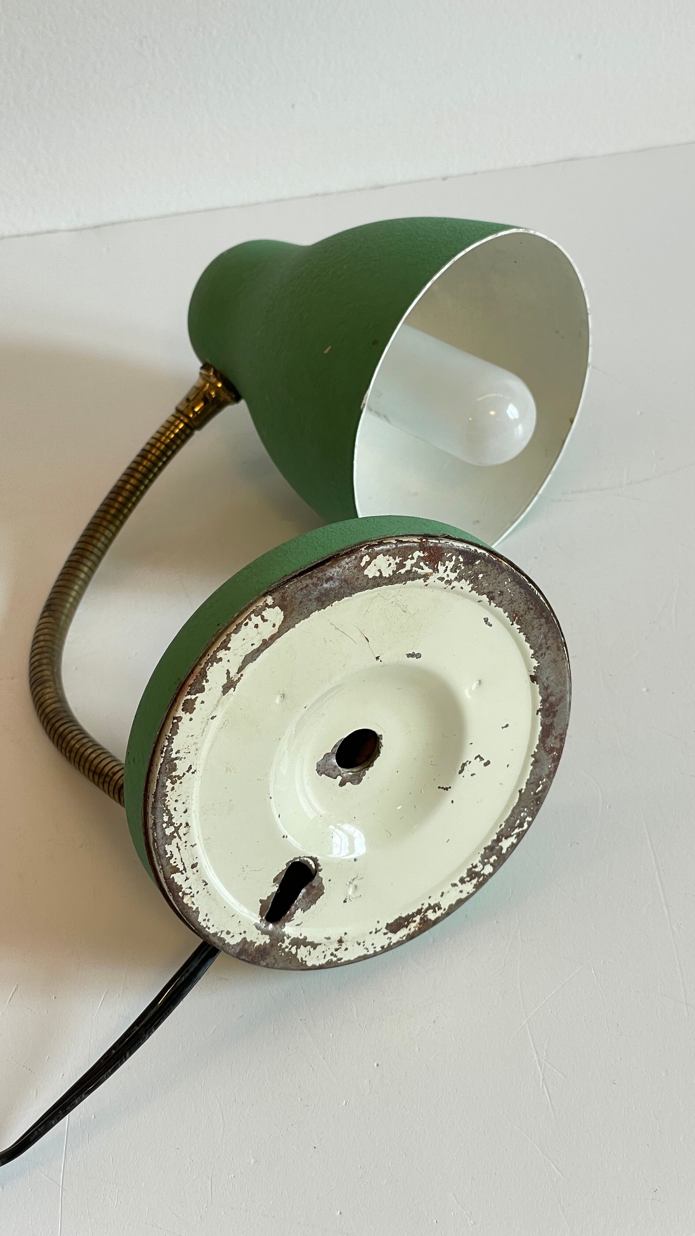 Vintage casserole lamp