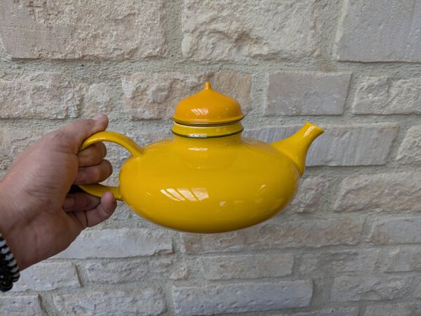 Théière jaune année 60/70 série Pop Design Inger Persson Rörstrand Sweden