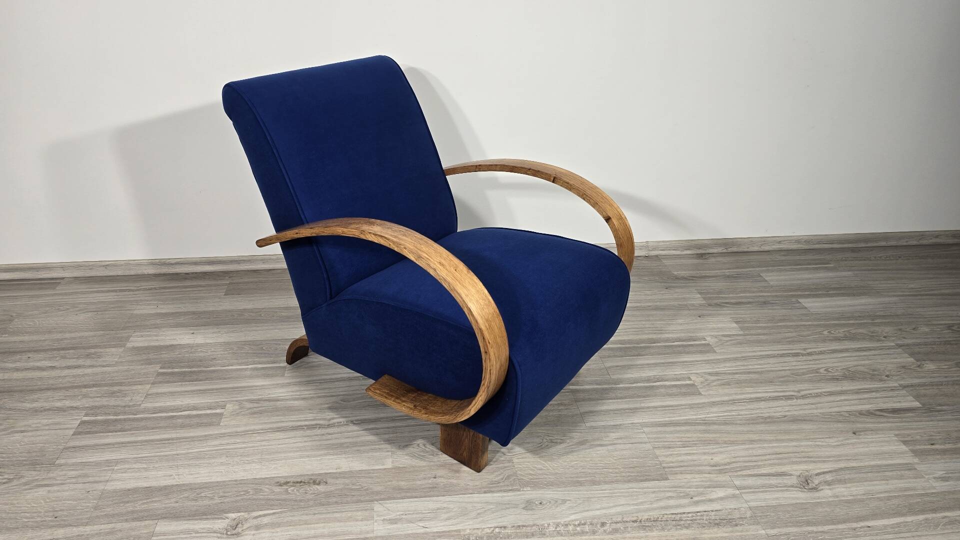 Fauteuil Art Déco par Jindřich Halabala, années 1950