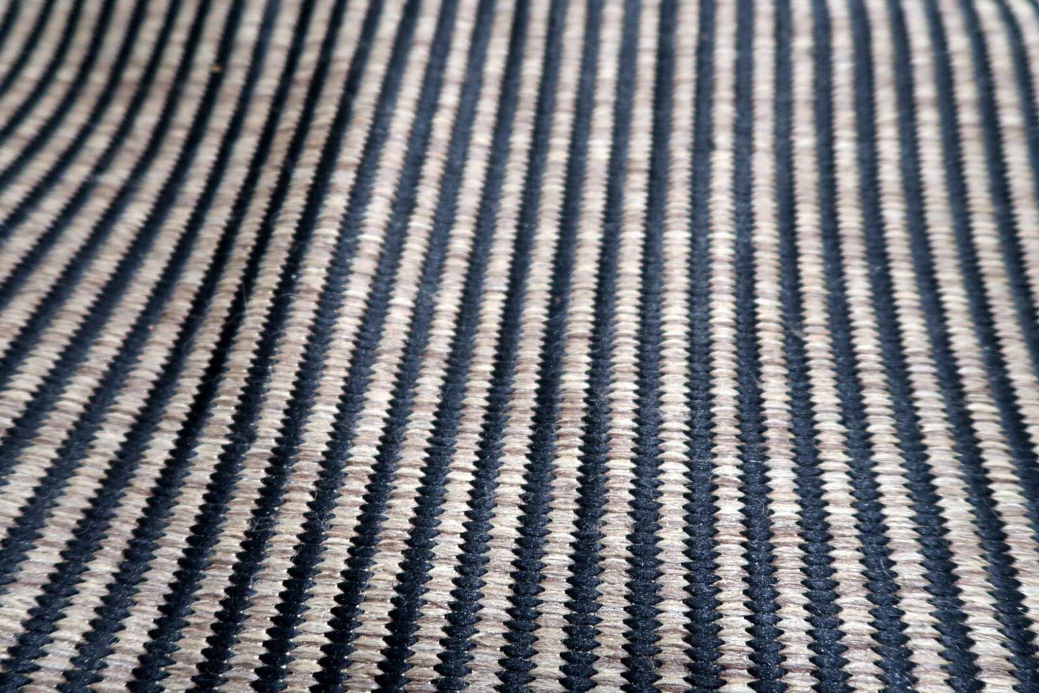 Vintage Belgian modern rug 200cm x 281cm 1980s - 1C1217