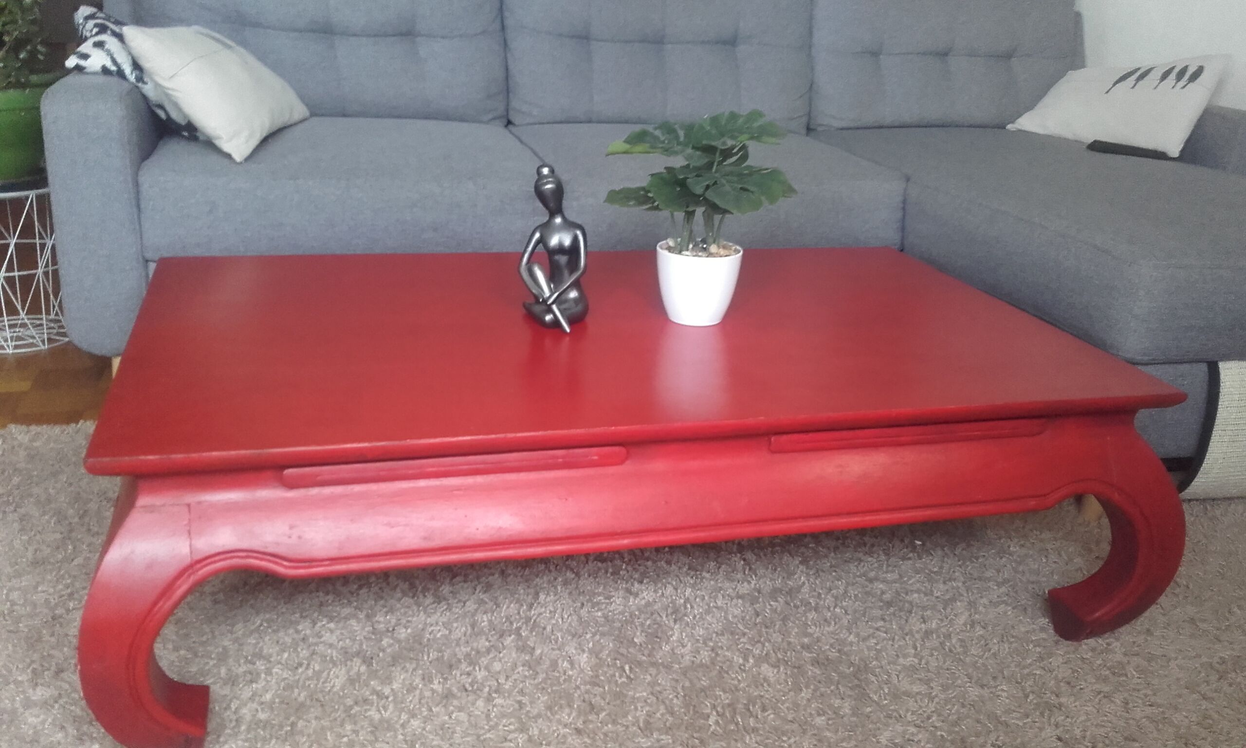 Opium Indian coffee table