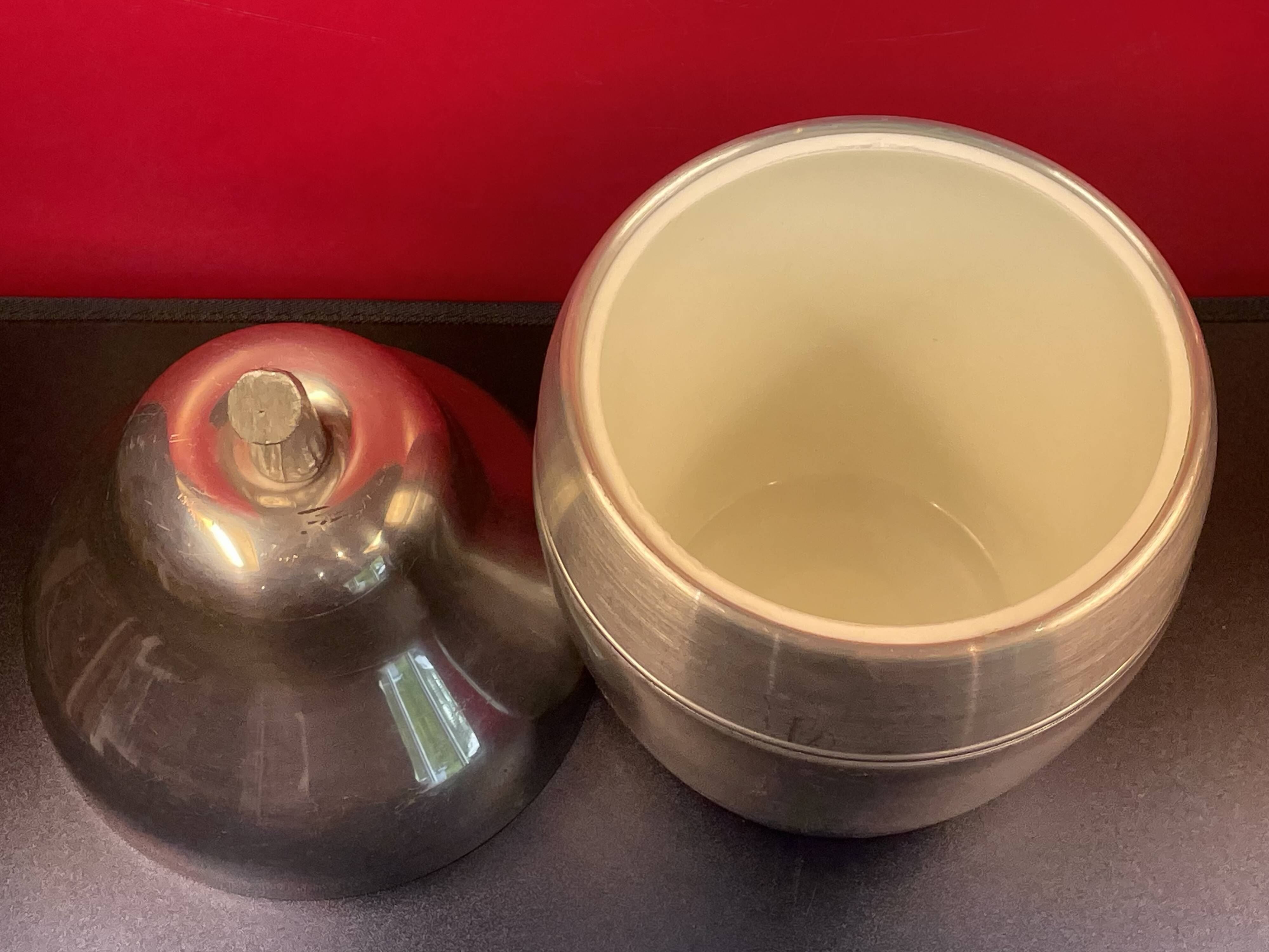 large ice cube tray / ice bucket, aluminum bulb, 70s Vintage Italy
