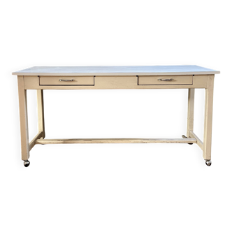 Trade furniture