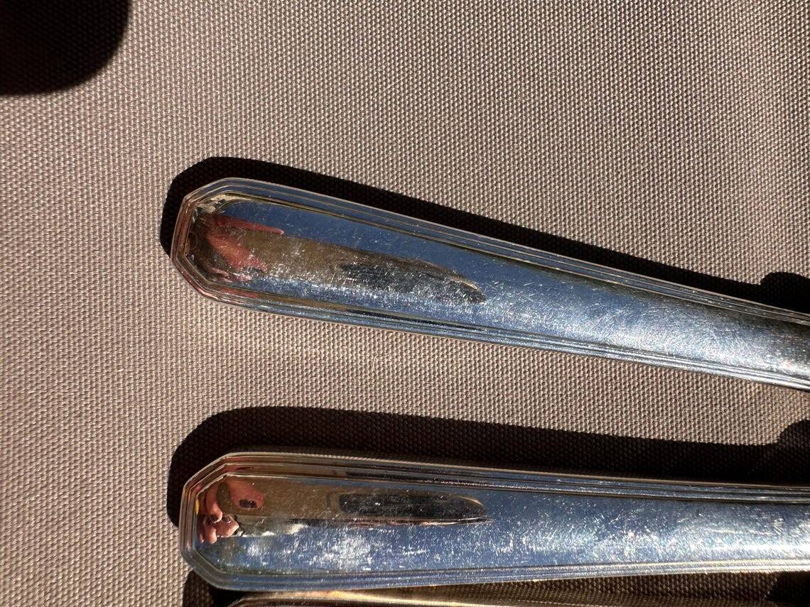 Christofle - Set of 6 Large Table Knives - America Model by Luc Lane