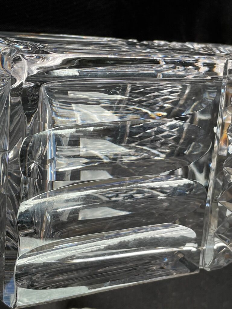 Alcohol decanter in blown and cut crystal Empire style XXth