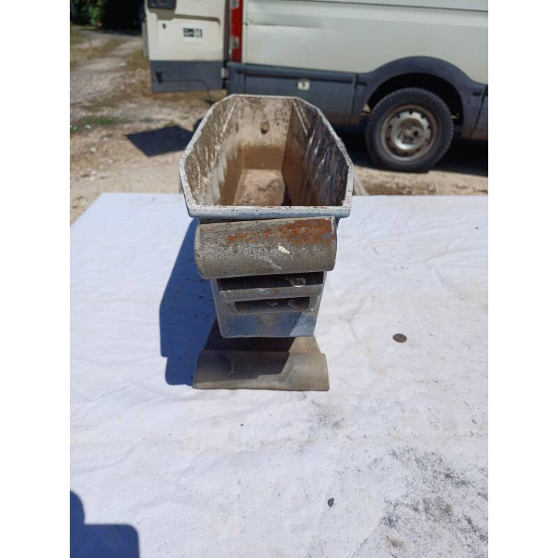 1 enamelled cast iron art deco planter