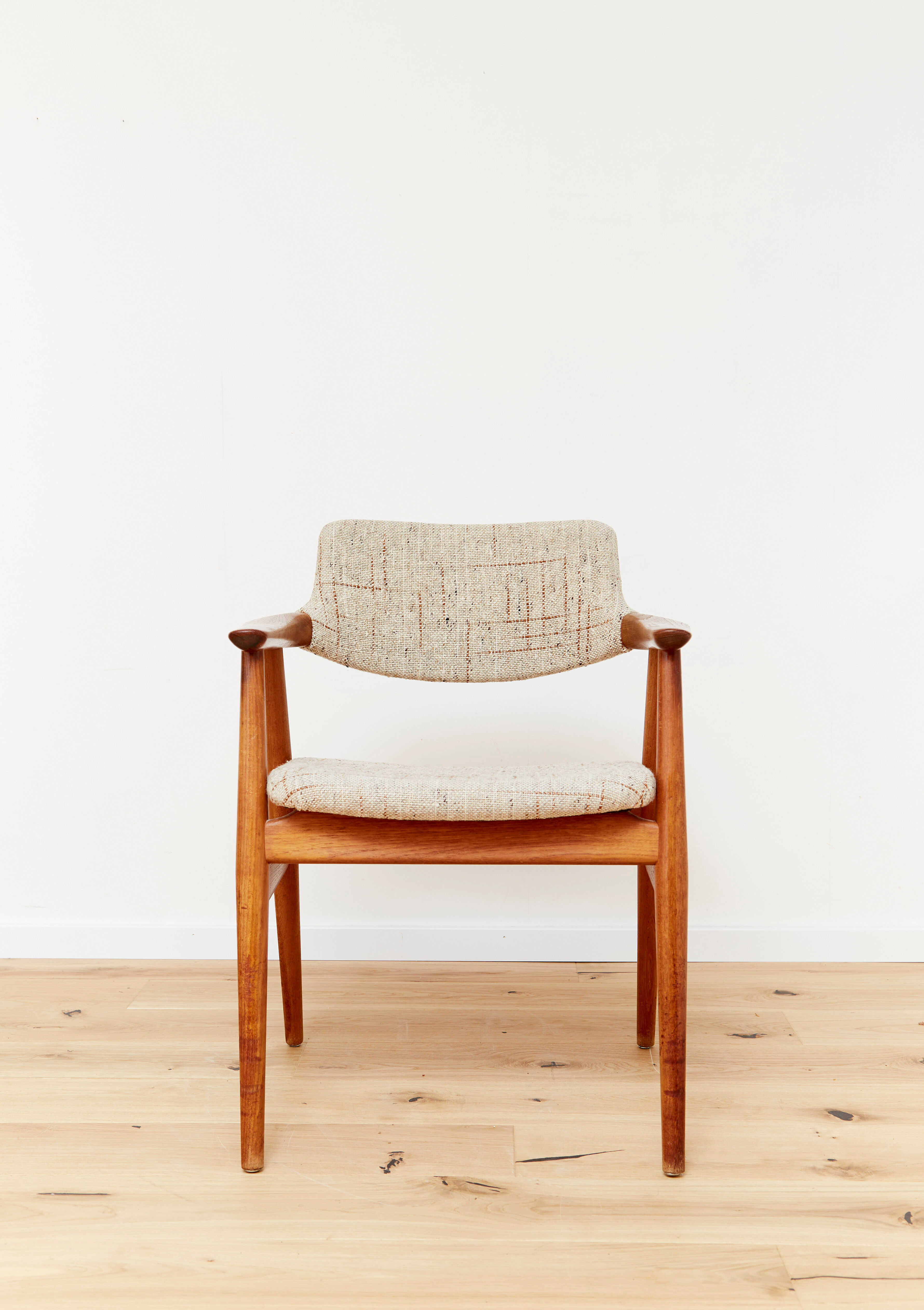 Fauteuil GM11, Svend Åge Eriksen pour Glostrup