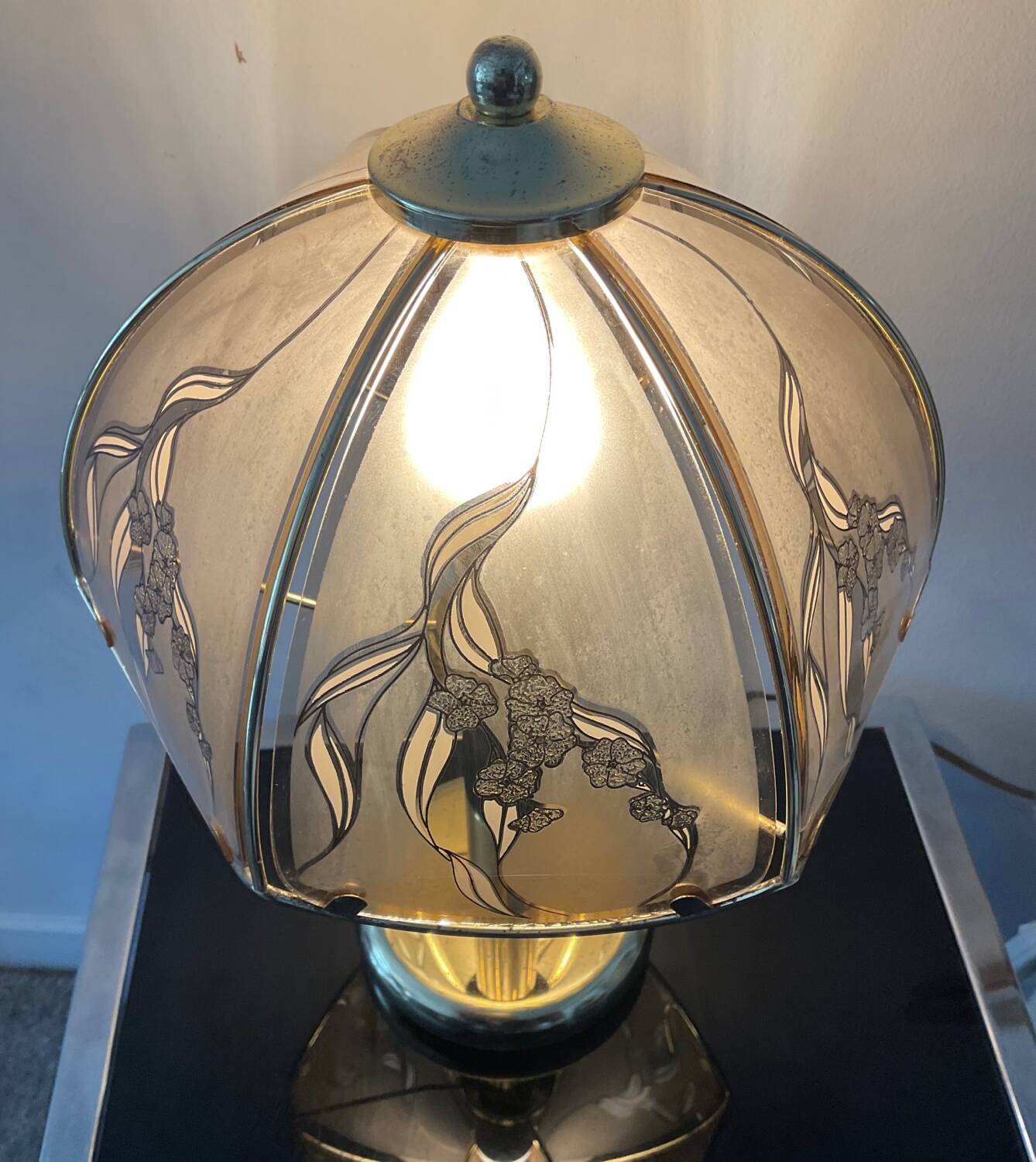 Vintage lamp in gold metal and smoked glass