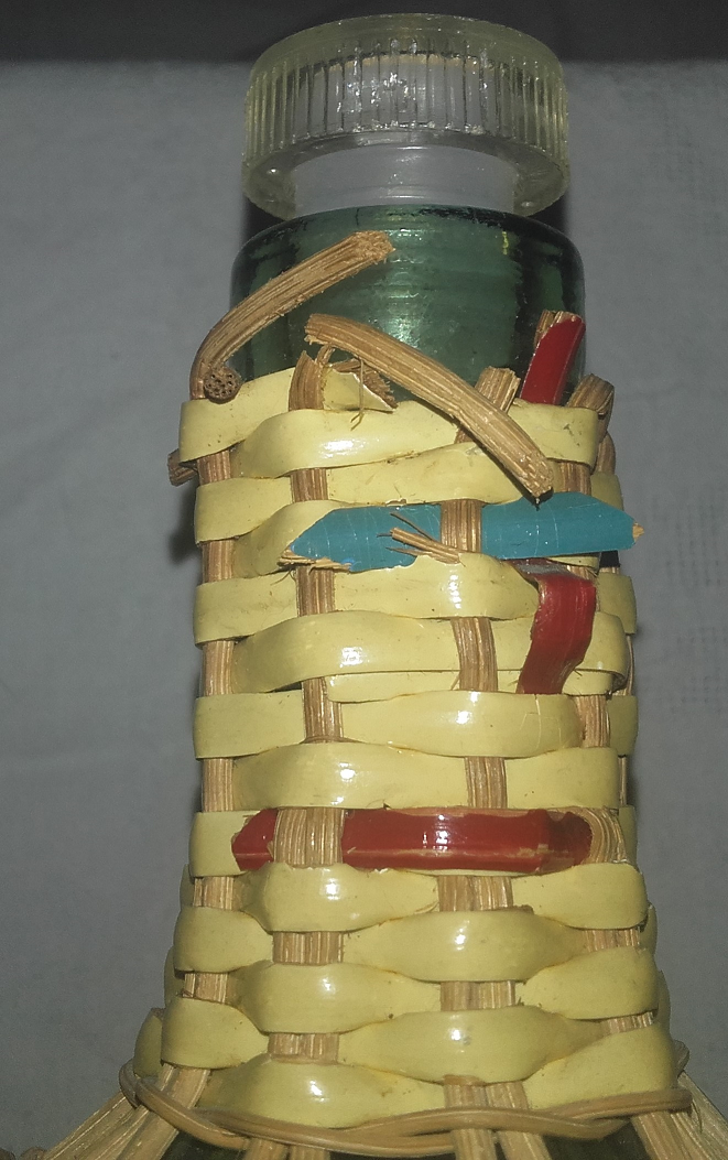 Bottle scoubidou 60s