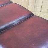 Chesterfield sofa in red leather 3 places from the 70s