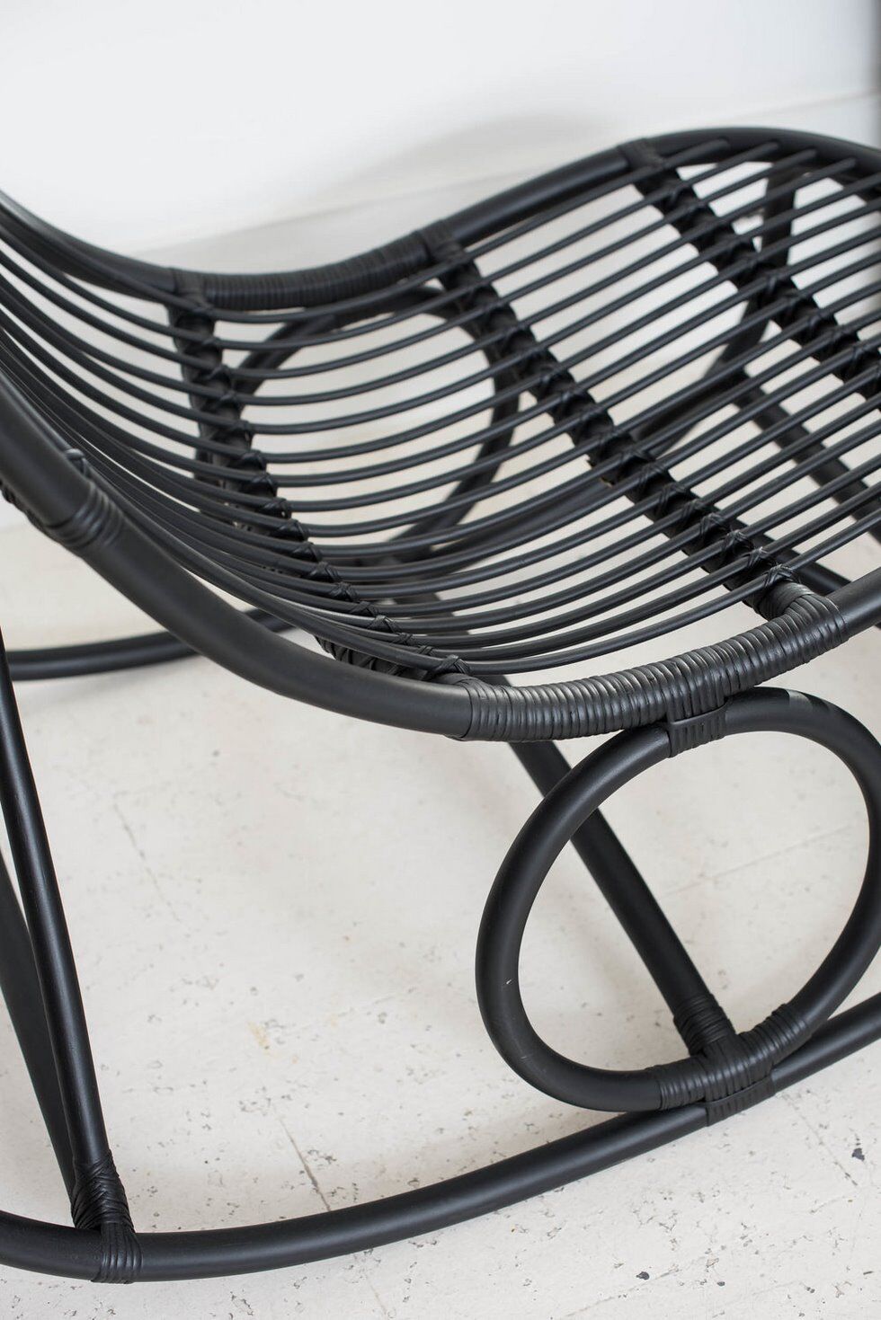 Rocking-flesh rattan design 50s by Nanna Ditzel