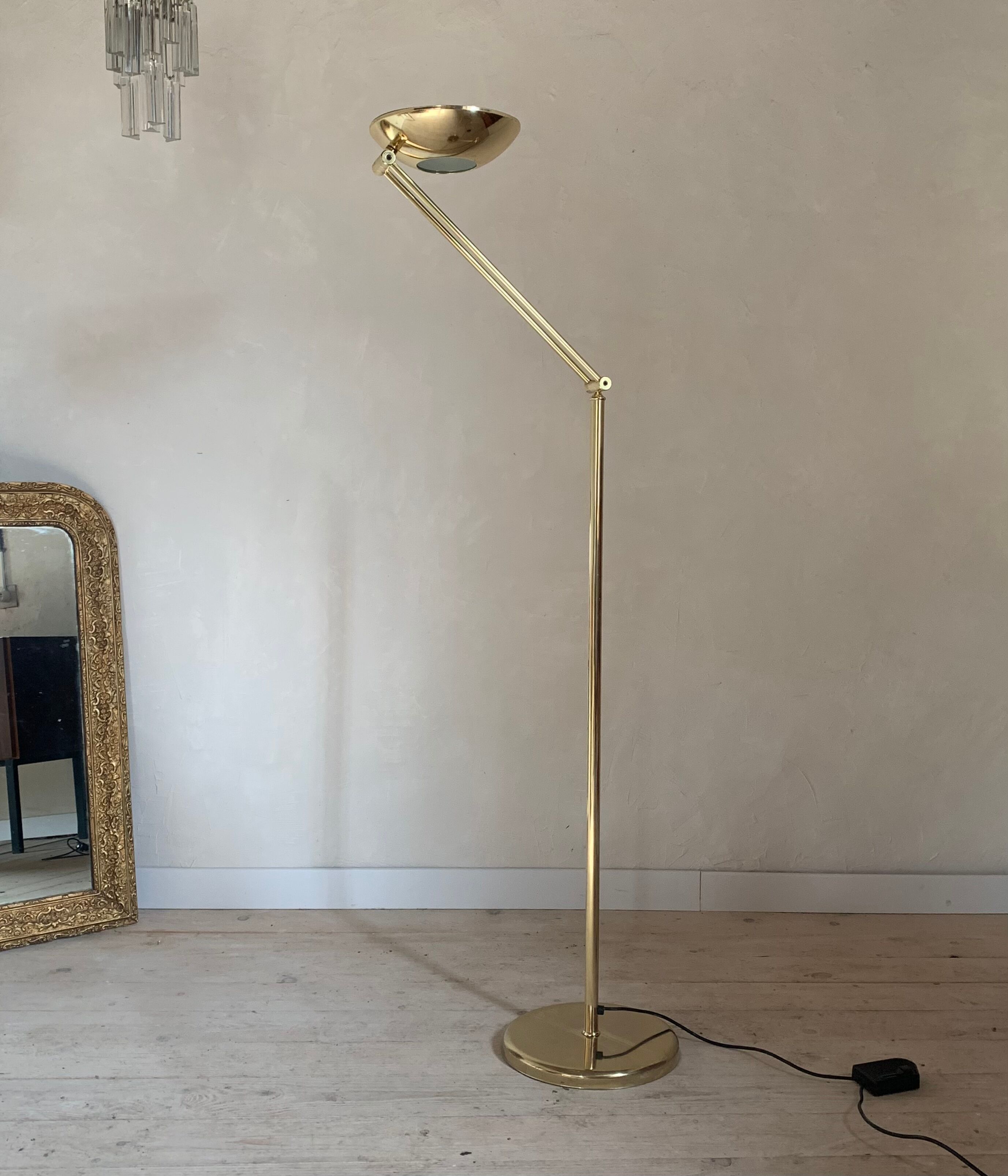 Lampadaire liseuse articulée metal doré vintage