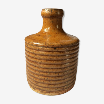 Vase sandstone from Borne F. Guillaume